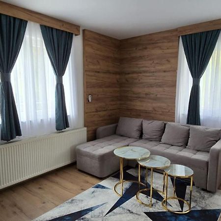 צאזין Motel "Kula" מראה חיצוני תמונה