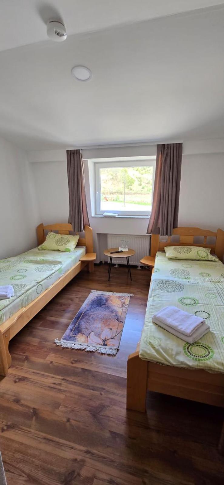 צאזין Motel "Kula" מראה חיצוני תמונה
