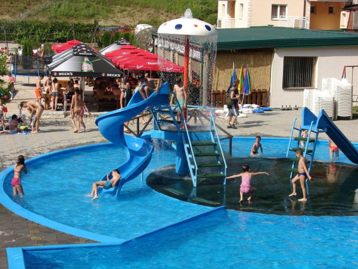 צאזין Motel "Kula" מראה חיצוני תמונה