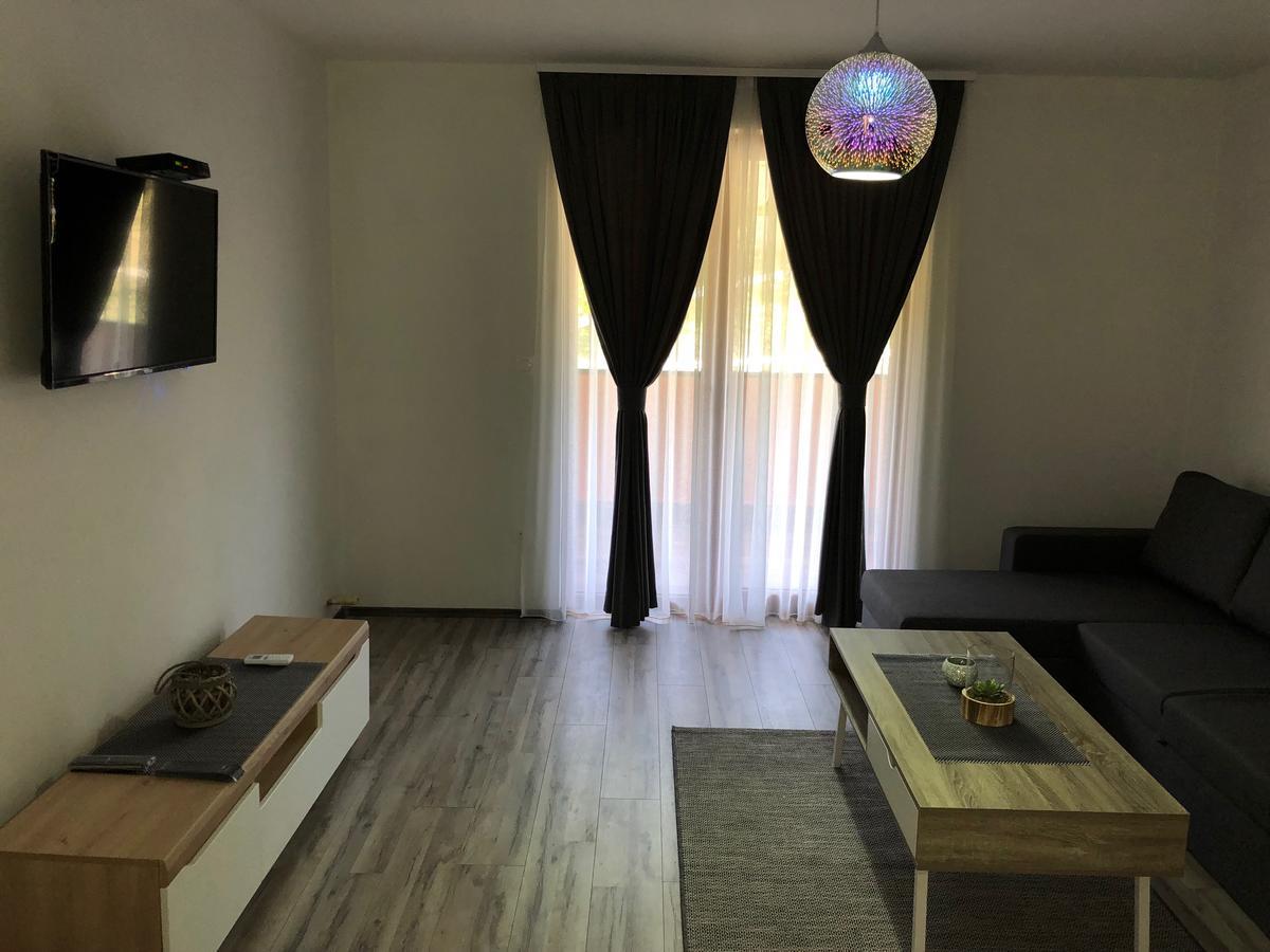 צאזין Motel "Kula" מראה חיצוני תמונה